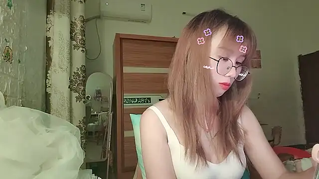 Lili_666's Live XXX Chat