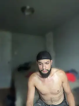 Онлайн чат XXX chamelit00