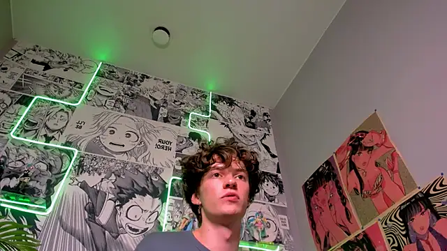 XXX chat uživo modela LukeSweet