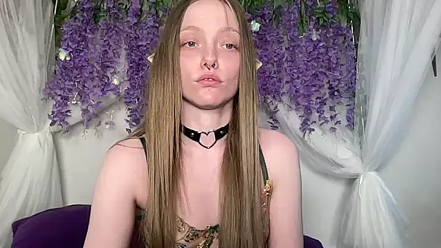 Chat +18 de ElfGirlAna ao vivo