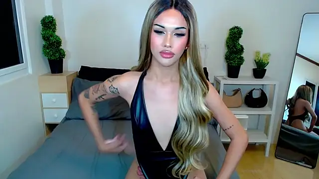 HorsecockMadison Chat XXX in diretta