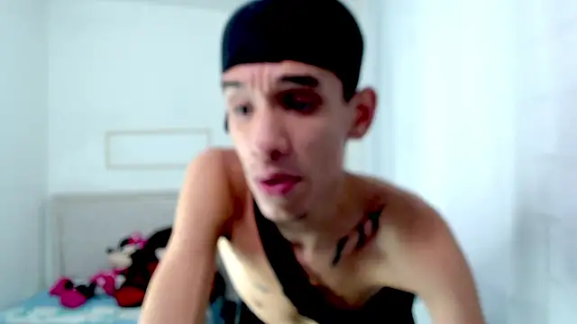 Онлайн чат XXX YorYo_hot