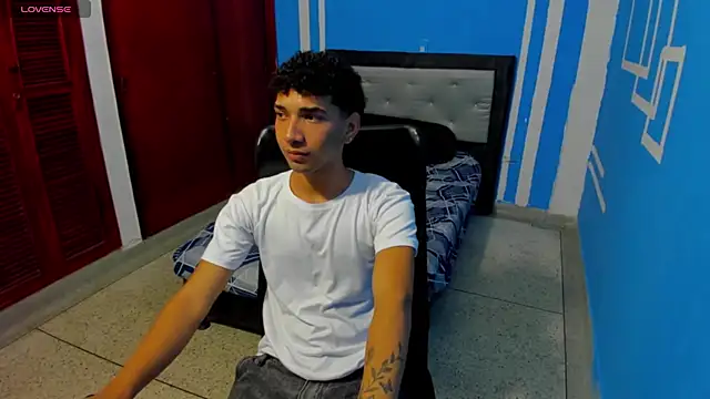 efrain_boy – Naživo XXX chat