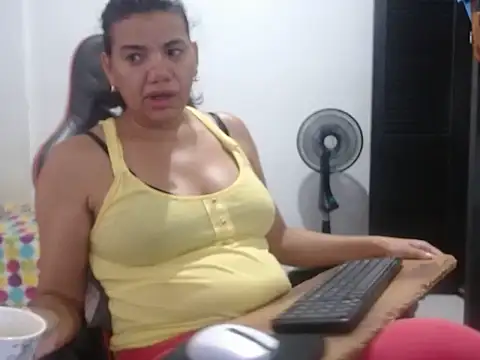 Chat XXX en directo de Adriana_0312