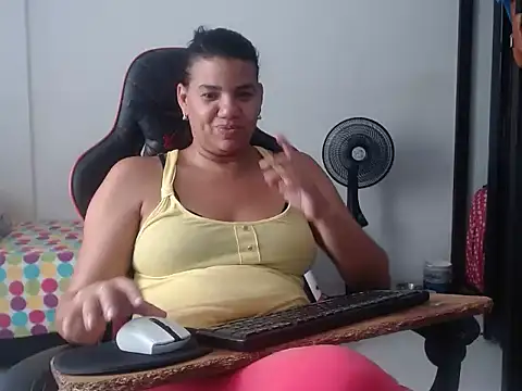 XXX chat uživo modela Adriana_0312