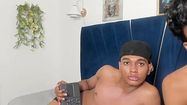 XXX chat uživo modela An_fox23