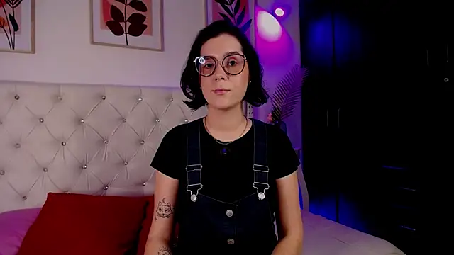 Chat +18 de Barbie_Goddess ao vivo
