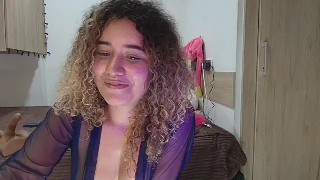 Charlotte11-11 – Live XXX-chat