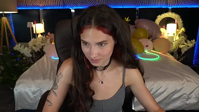 Онлайн чат XXX BabyFlowerr