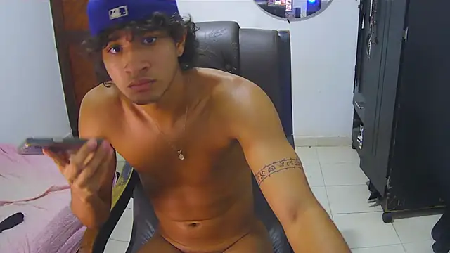 Hansel_take Live XXX Chat