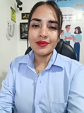 MAYE__13's Live XXX Chat