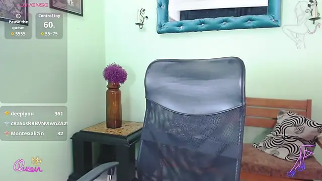 _Victoria_Jones_'s Live XXX Chat