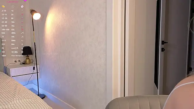 bonnyfloweer live XXX chat