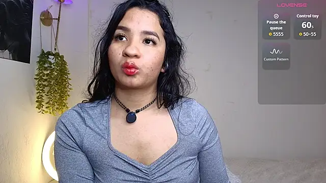 Chat +18 de thepeach_ ao vivo