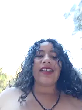 Chatroom XXX en direct de Yaya_watson