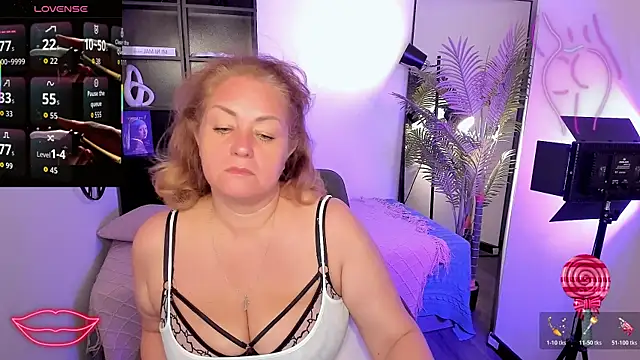 JenniferLight Chat XXX in diretta