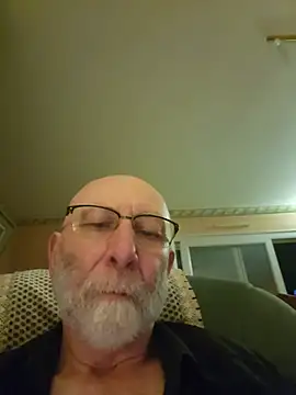 Chatroom XXX en direct de briochin