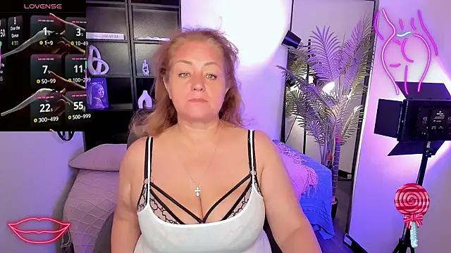 JenniferLight Chat XXX in diretta