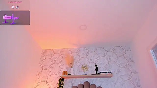 huge_boobs_ebony_'s Live XXX Chat