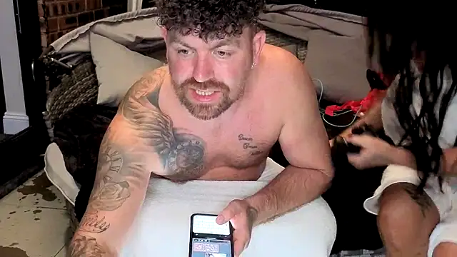 Chat XXX en directo de WifeWithPermission