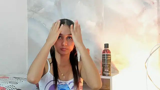 MarianaManzur's Live XXX Chat