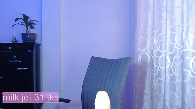 צ'אט XXX בשידור חי של misskaro