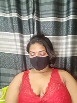 Shathi56 Adlı Modelin Canlı XXX Sohbeti