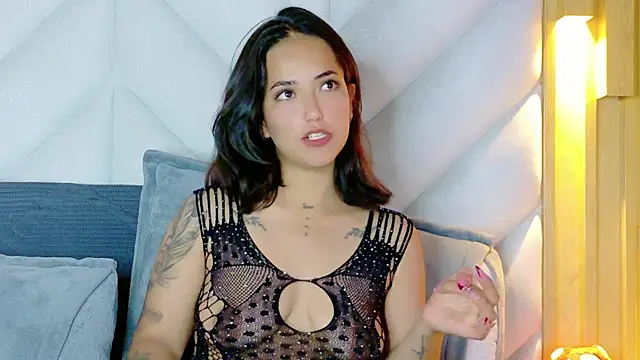 Isabella_Danger02 – Live XXX-chat