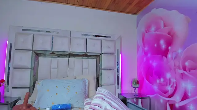 Онлайн чат XXX mia_peyton
