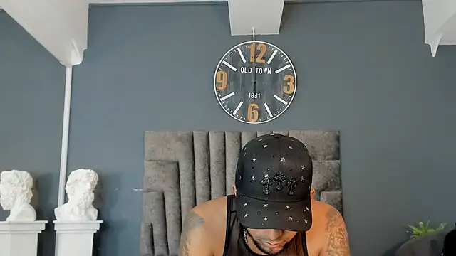 Chatroom XXX en direct de Robin_Rief
