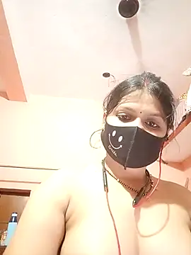 Chat XXX ao vivo de ZOYA-STRIP
