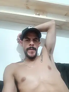 Leo_Vesper Adlı Modelin Canlı XXX Sohbeti