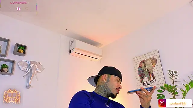 JordanSmiith_ élő XXX-chatje