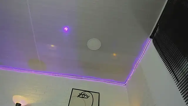 eligom1 Chat XXX in diretta