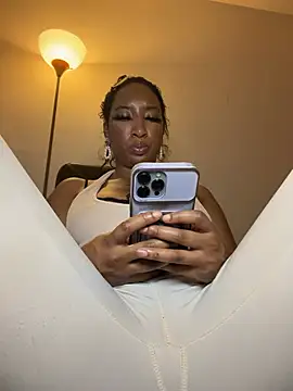 LeBimbo Live XXX-chat