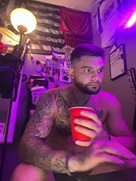 Chat XXX en directo de LegendaryLukeFilmCo