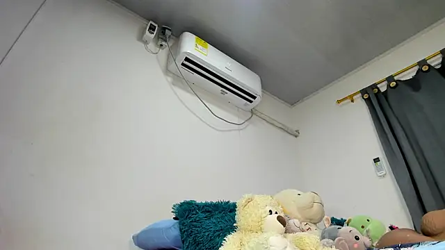XXX chat uživo modela vennuss19