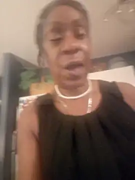 Chat XXX en directo de EbonyBlue-x