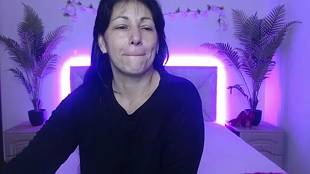 Chat XXX ao vivo de LiluGrants