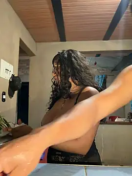 Simone_Miller Live XXX-Chat