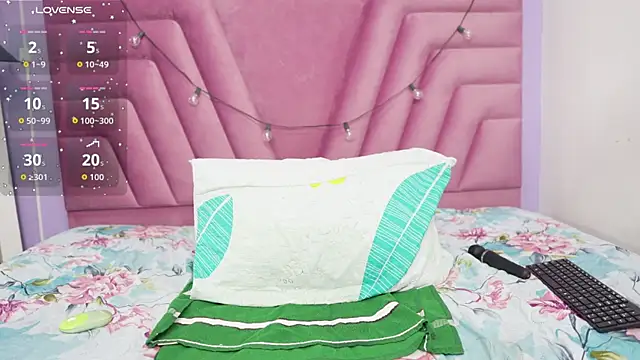 Chat +18 de missfoster ao vivo