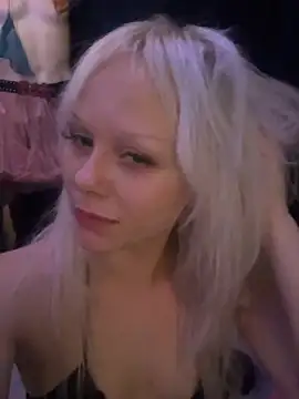 LilyMintyx Chat XXX live