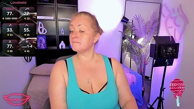 XXX chat uživo modela JenniferLight