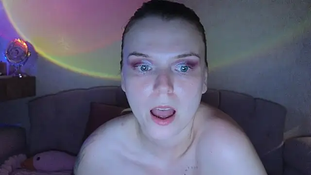 Vivian_Davis Chat XXX in diretta