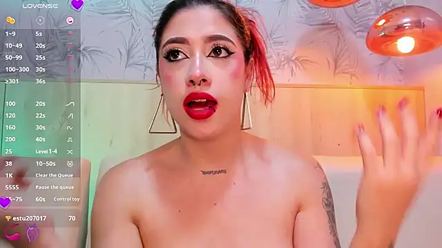 Chat XXX Live DarlyHooper__