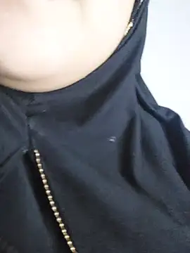 Elinaax 现场XXX聊天