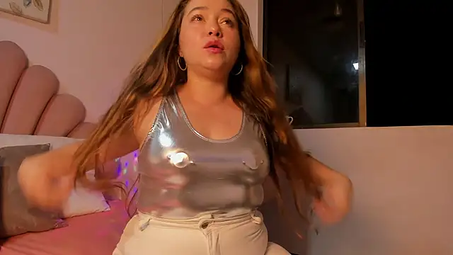 SabrinaVantress 现场XXX聊天