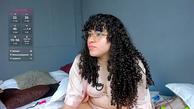 Онлайн ча т XXX urCurvyTHICC