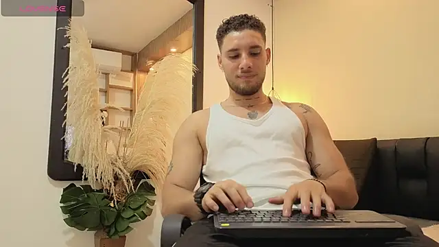 Živý XXX chat Kiing_001