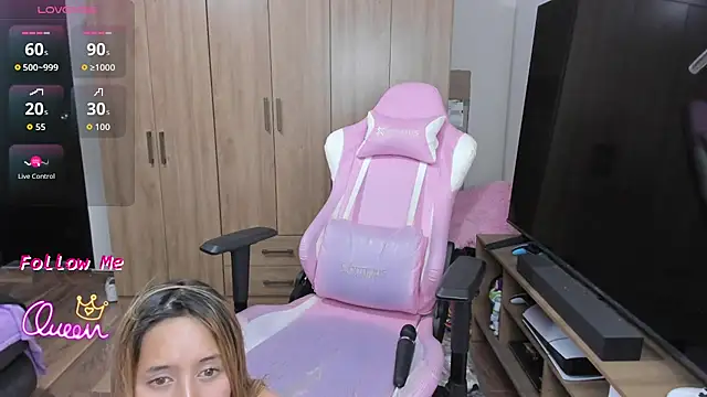 ema_tayyのライブXXXチャット